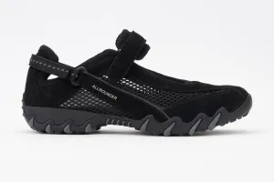 Niro Rugged Mary Jane in Black