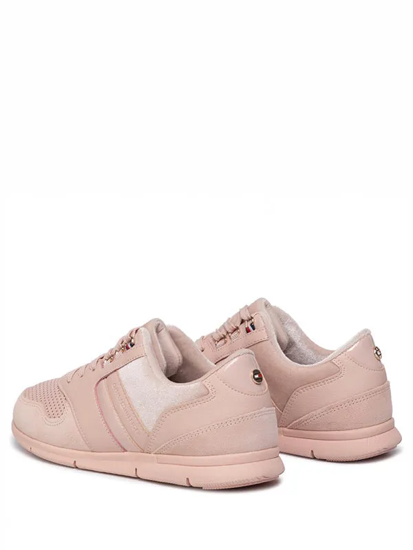 Velvet Lace Light Weight Sneaker